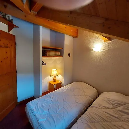 Ensoleille Sur Pistes, 5 Chambres, Animaux Admis - Fr-1-351-82 *