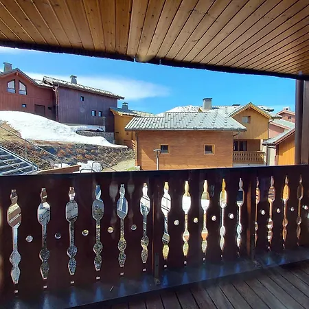 Holiday home Ensoleille Sur Pistes, 5 Chambres, Animaux Admis - Fr-1-351-82